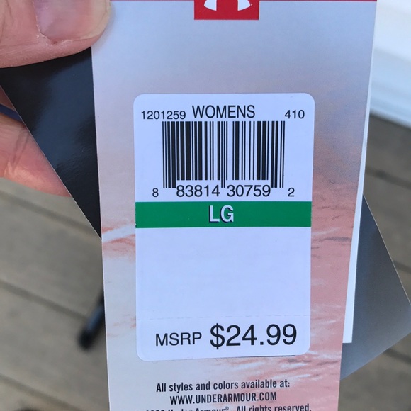 Under Armor compression top . New with tags - Picture 5 of 6